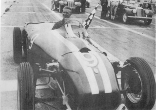 Hanna takes 1st place at Harewood in his Autosport 1, Canada Class, 1957