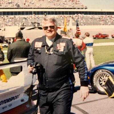 Terry-1998-Daytona-in-pit-lane-with-fire-suit-1-1024x768